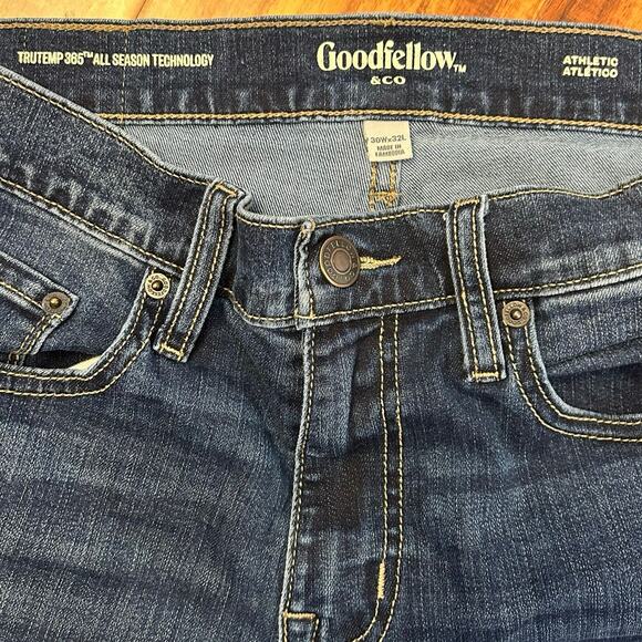 Goodfellow & Co Athletic TruTemp 365 All Season Technology Jeans Size 30x32 - Picture 3 of 5